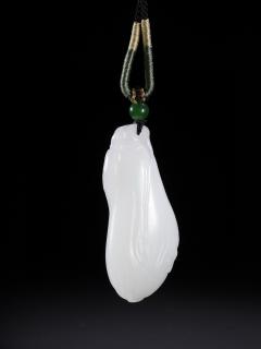 和田玉吊坠,尺寸:5.5×2.5×1.3厘米,重量29克